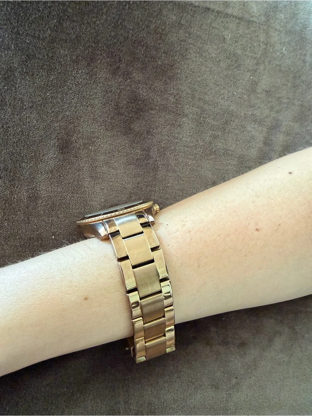Fossil Gold Tone Watch with White Dial